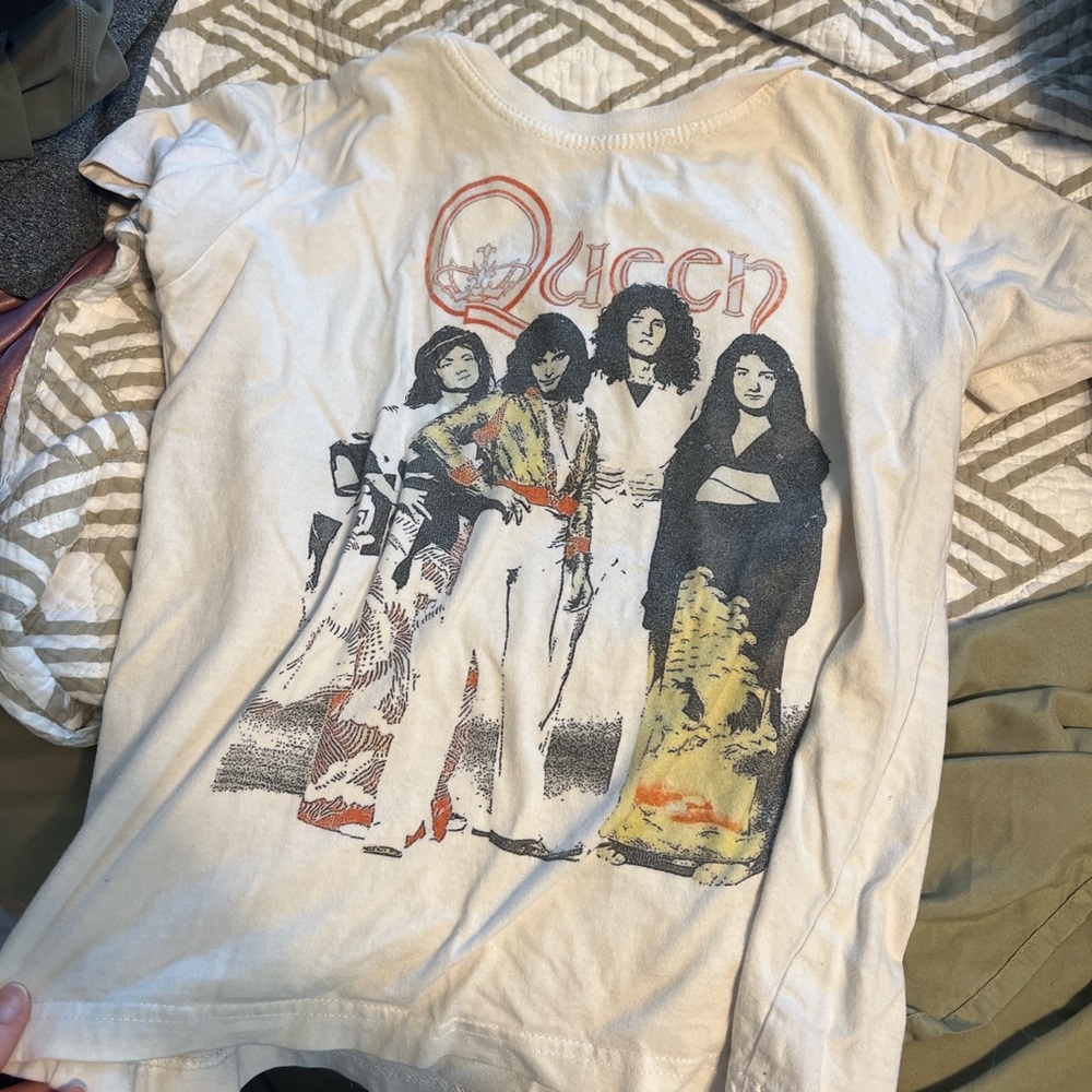 Queen Band Graphic T-Shirt